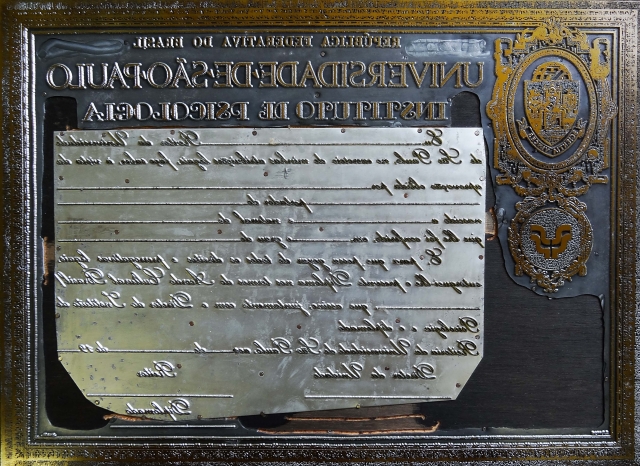 Prensa para Diploma - IPUSP 