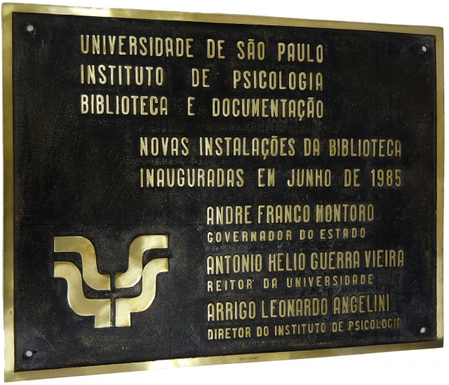 Placa - Novas Instalações da Biblioteca